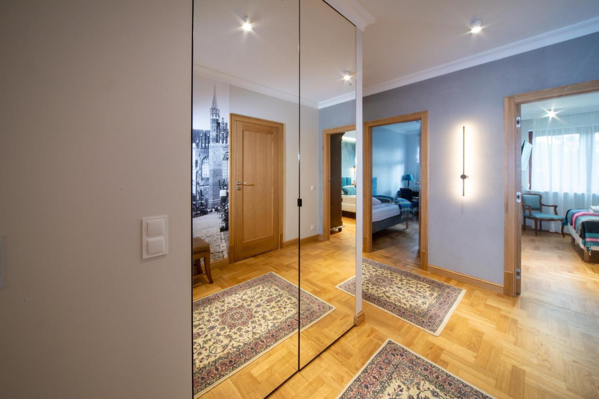 Lägenhet Maya's Flats & 102 - Premium Przy Parku Regana 3 Blisko Plazy *