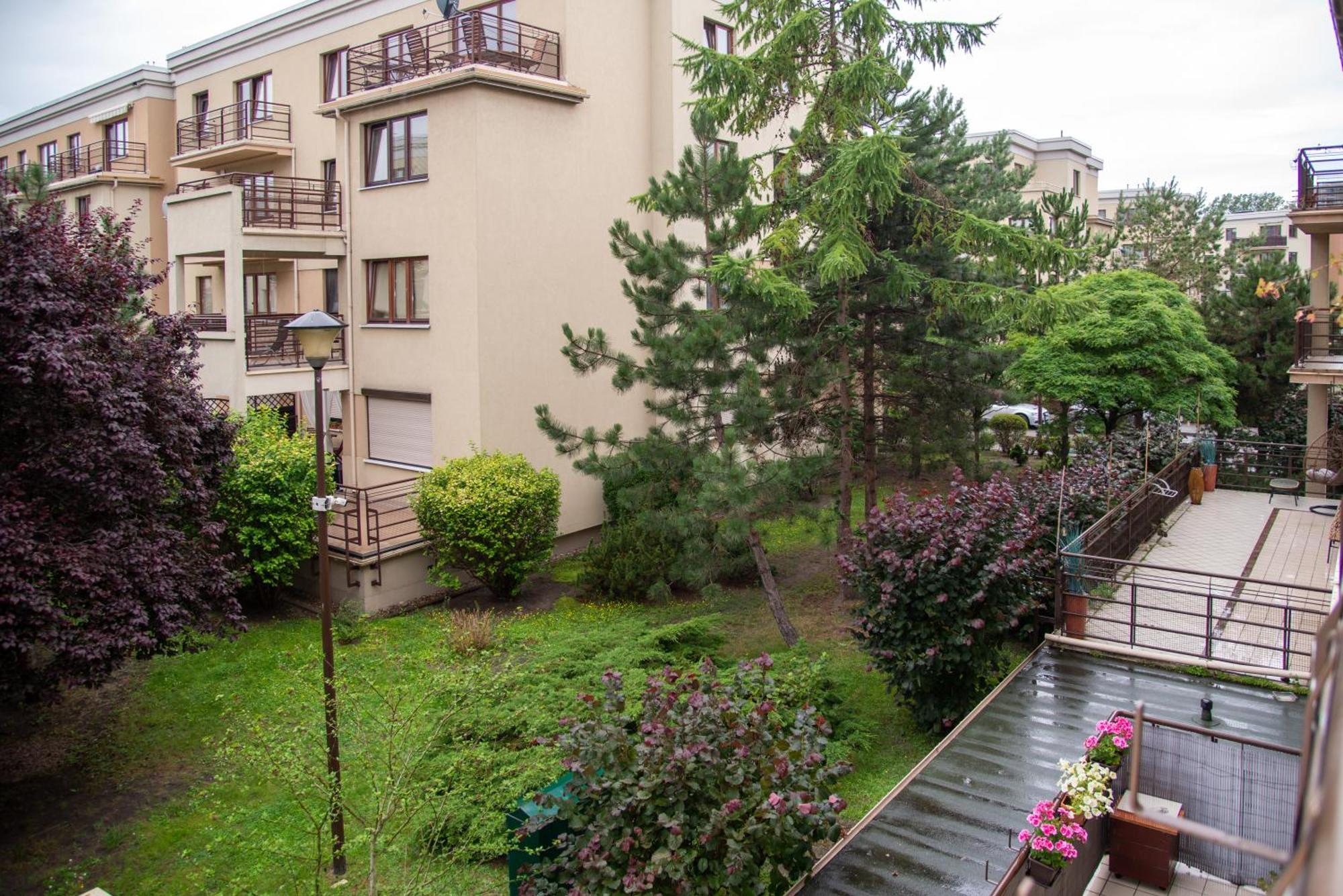 Maya's Flats & 102 - Premium Przy Parku Regana 3 Blisko Plazy Lägenhet *