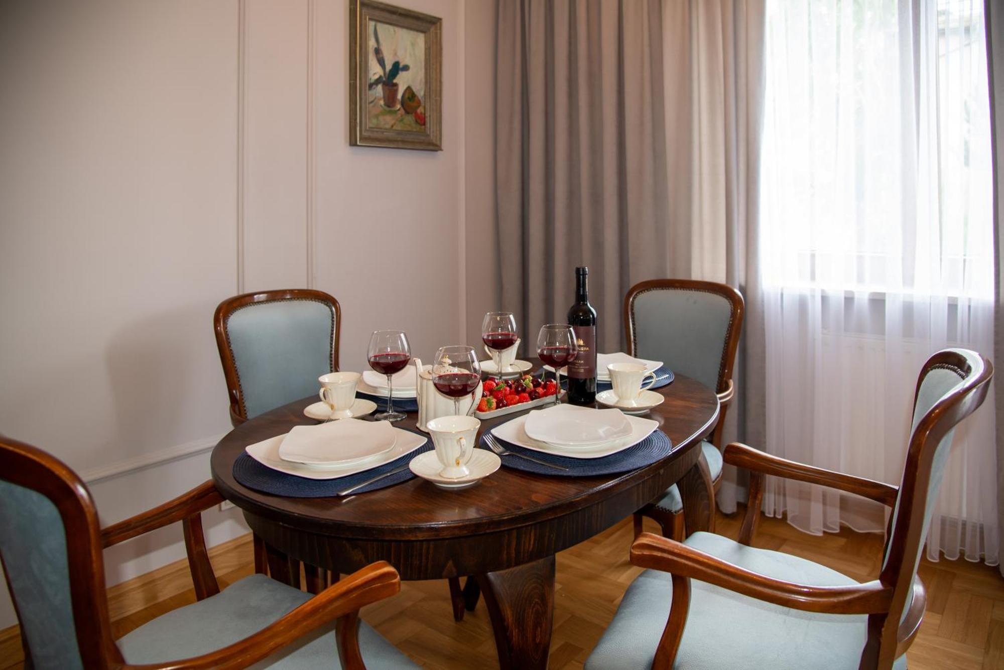 Lägenhet Maya's Flats & 102 - Premium Przy Parku Regana 3 Blisko Plazy